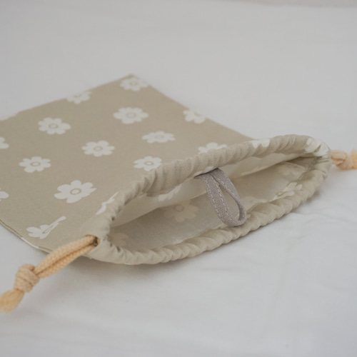 47MAY様両面巾着4点 Make by combining 4 rectangles [Happy purse] Four-leaf
