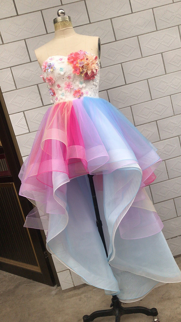 高品質！レインボーカラードレス 虹色 フィッシュテール ショートイン  