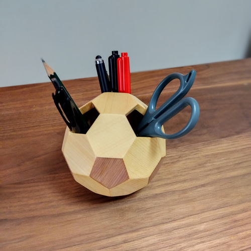木製サッカーボールのペン立て 小物入れ その他インテリア雑貨 HKA