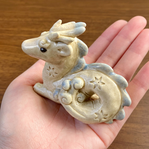 陶器の干支「辰」B その他置物 A.umi｛陶器｝ 通販 16713115｜Creema