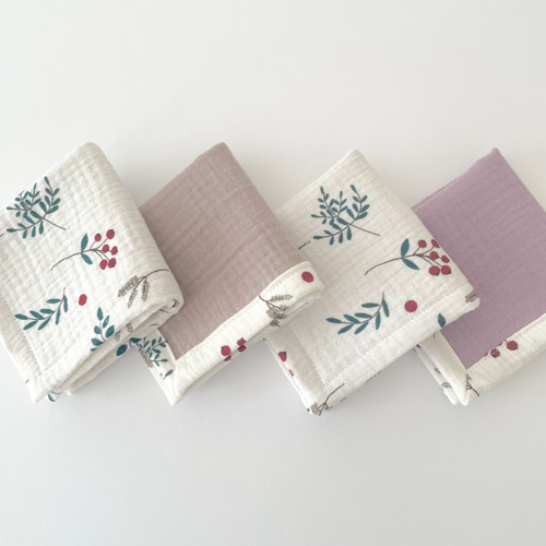 Creema限定】クリスマス ハンカチ⁂数量限定：ふわふわガーゼタオル