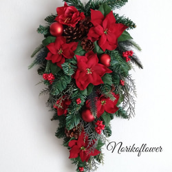 ポインセチアが華やかなクリスマススワッグ　アーティフィシャルフラワー(造花) 約58㎝　 2枚目の画像