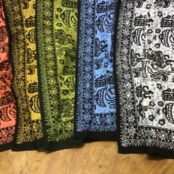 バティックプリントの布　ブルーバロン 11枚目の画像