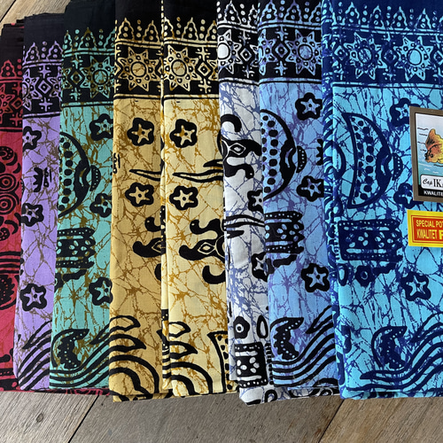 バティックプリントの布 ブルーバロン 生地 HANDICRAFT SHOP 十彩 通販