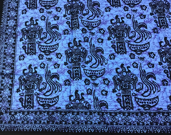 バティックプリントの布　ブルーバロン 3枚目の画像