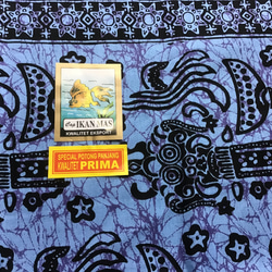 バティックプリントの布　ブルーバロン 5枚目の画像