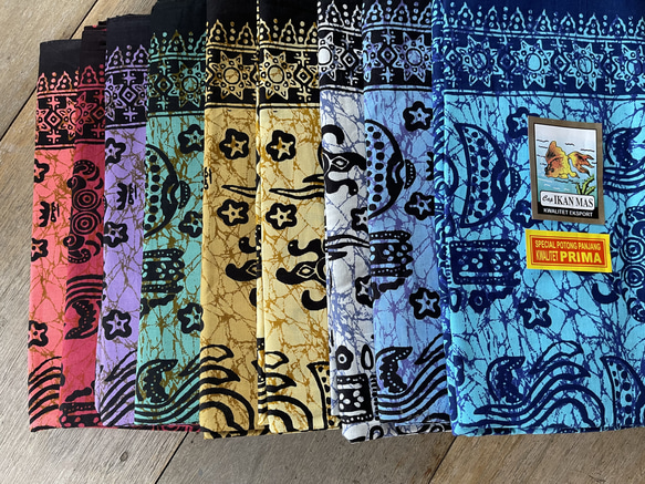 バティックプリントの布　イエローバロン　(黄土色) 14枚目の画像