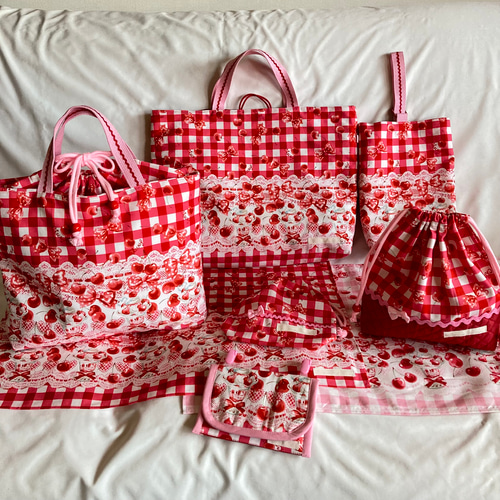 さくらんぼ柄◇オーダー◇ ランチョンマット給食セット給食袋巾着袋名入れ