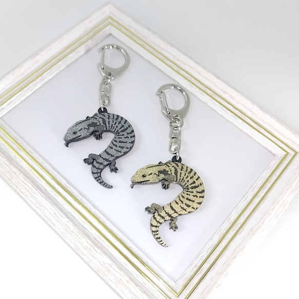 アオジタトカゲ アオジタ トカゲ キーホルダー アクセサリー
