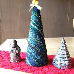 値下げ　ミニクリスマスツリー③　ミニクリスマスインテリア　手織り布のミニクリスマスツリー　ツリー置物 2枚目の画像