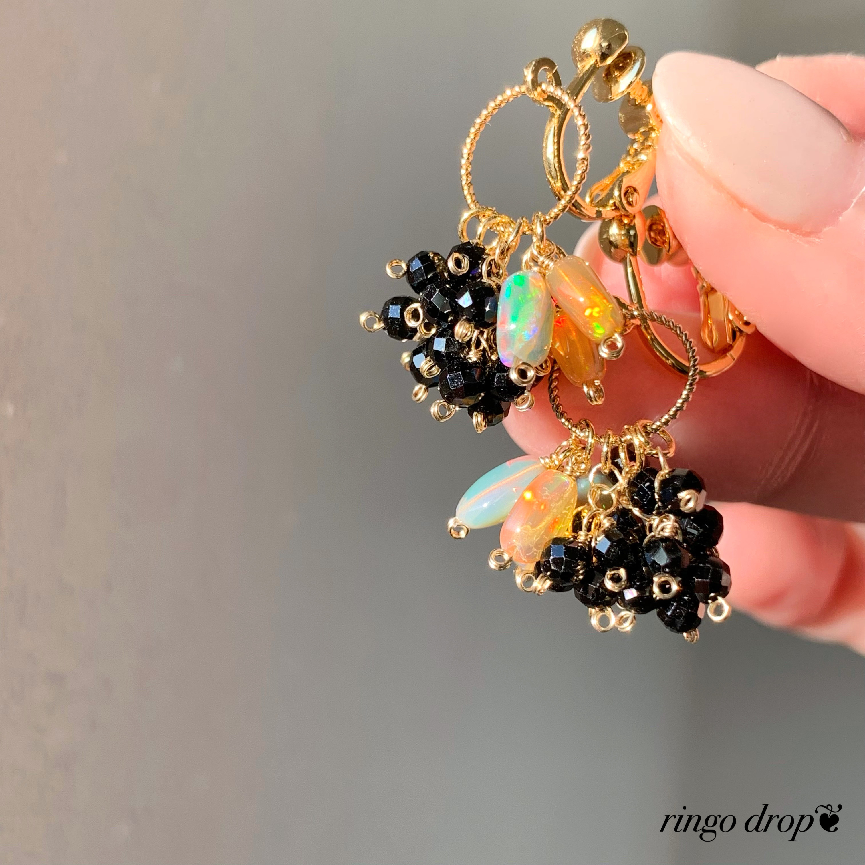 《厳選オパール》プレシャスオパール・ブラックスピネル  ショート14KGFピアス/16kgpイヤリング　天然石