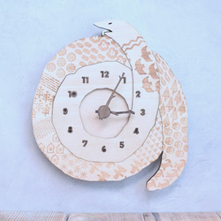 北欧のヘビはこんなヘビ？ レギュラーサイズ 時計 木製 掛け時計 1枚目の画像