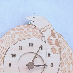 北欧のヘビはこんなヘビ？ レギュラーサイズ 時計 木製 掛け時計 2枚目の画像