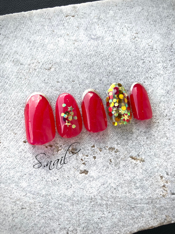 ネイルチップ レッド✖️ホログラムネイル✨ ネイルチップ（つけ爪） S