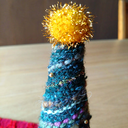 値下げ　ミニクリスマスツリー➁　ミニクリスマスインテリア　手織り布のミニクリスマスツリー　ツリー置物 7枚目の画像