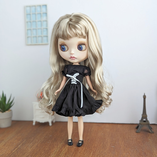 975※単品※黒の編み上げリボンのスカート※ブライスアウトフィット※1/6 