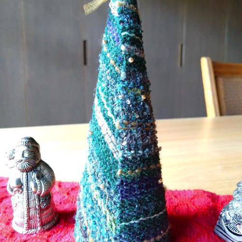 値下げ ミニクリスマスツリー① ミニクリスマスインテリア 手織り布の 