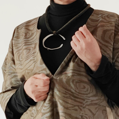 大島紬玉虫織のロングワンピース（着物リメイク） ワンピース 百人一趣