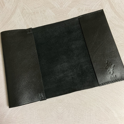 約6センチまでの極厚本対応】全ての本にシンデレラフィットする本革