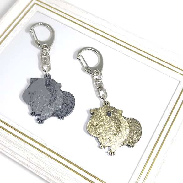 モルモット キーホルダー アクセサリー 小動物 両面加工 キーホルダー
