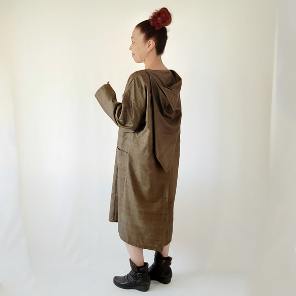 個性的な変わり衿の大島紬ワンピース（着物リメイク） 10枚目の画像