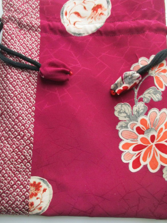 ７４１６　絞りと花柄の着物で作った巾着袋　#送料無料 7枚目の画像
