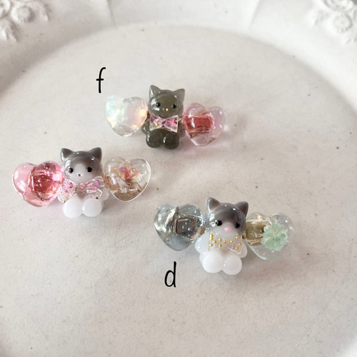♡猫とハートのレジンのブローチ♡猫ちゃん好きの方に♡ドライ