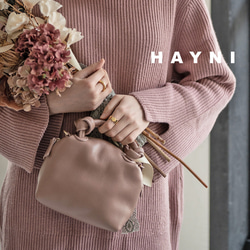 2way/本革 コロンとした可愛いフォルムのショルダーバッグ 軽量