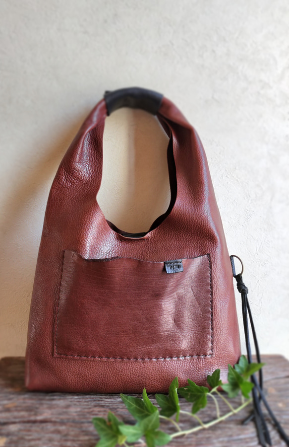 one shoulder bag　濃いブラウン✗黒　オイルシュリンクレザー 4枚目の画像