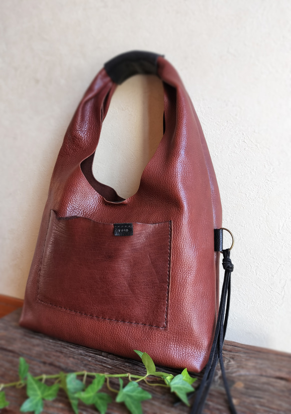 one shoulder bag　濃いブラウン✗黒　オイルシュリンクレザー 6枚目の画像