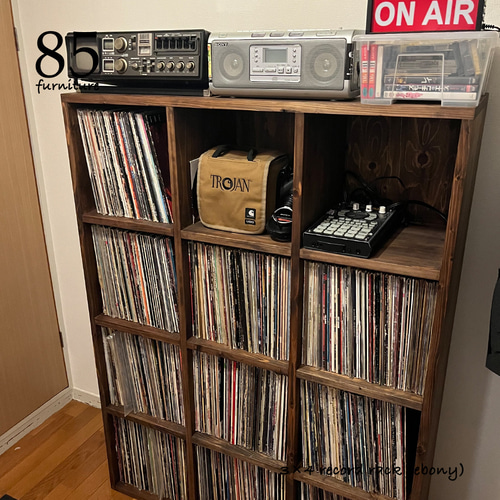 杉無垢材のレコードスタンドアイアンレコードラックインテリア