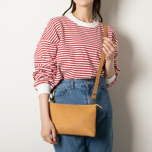 シーンに合わせて使い分けできる3Wayバッグ】ショルダー 本革 クラッチ