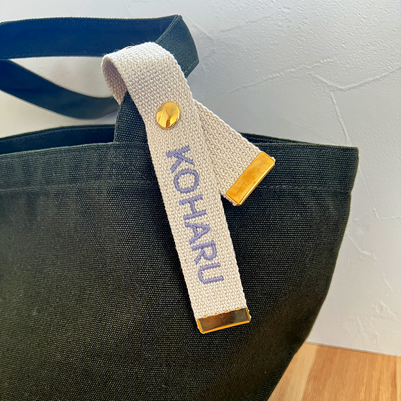 即購入◎】名前 オーダー 名入れ刺繍キーホルダー バッグチャーム  