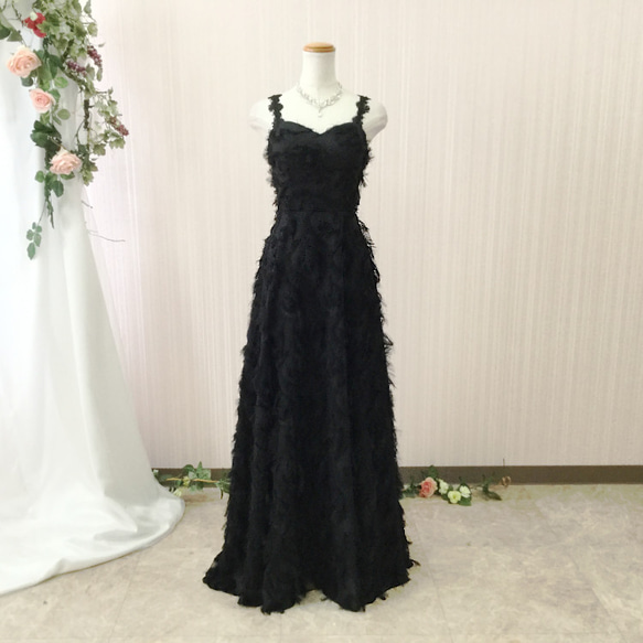 ウェディングドレス カラードレス ブラック黒 7号 9号 11号 13号 羽のような生地が美しいドレス90223bk 3枚目の画像