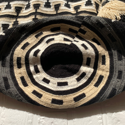 コロンビア発Wayuu SUSUトートバッグ gris x negro XXLサイズ 3枚目の画像
