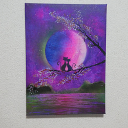 『桜の夜、月明かりの下での猫のカップルの囁き』 2枚目の画像