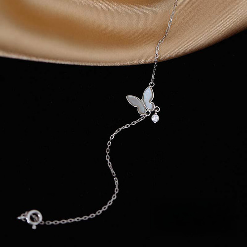 シルバー925 ブレスウォッチ　ジルコニア入りバタフライ シルバー925製】 銀ベルト ブレスウォッチ ☆クロス模様 ジルコニア