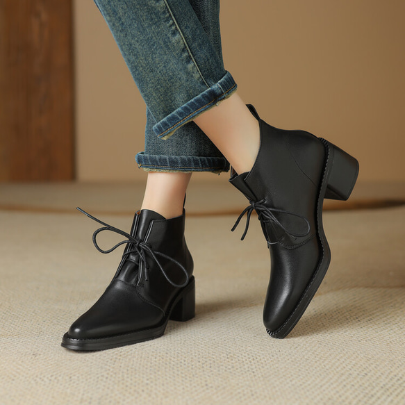 秋冬女式真皮鞋舒適短靴高跟靴 22 公分-24.5 公分 #866 黑色 ⭐免運費⭐ 第2張的照片