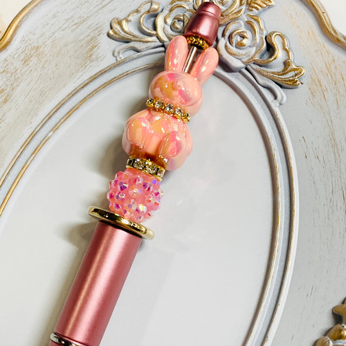 カスタムボールペン♡うさみみ♡  ハンドメイド　うさぎ　デコボールペン カスタムボールペン♡うさみみ♡ ハンドメイド うさぎ デコ