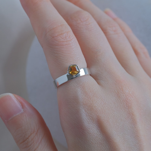Citrine fimmhyrningur ring シトリン五角形リング 天然石イエロー
