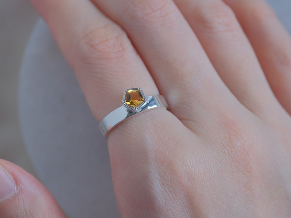 Citrine fimmhyrningur ring　シトリン五角形リング　天然石イエロー　シルバー 7枚目の画像