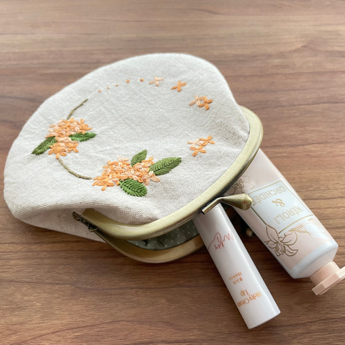 キンモクセイ刺繍のがまぐちポーチ がま口 tomoprix 通販 キンモクセイ刺繍のがまぐちポーチ がま口 tomoprix 通販