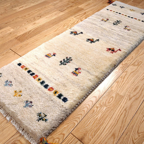秋の目玉品】ペルシャ ギャッベ ミニランナー 110×40 アイボリー 秋の目玉品】ペルシャ ギャッベ ミニランナー 110×40 アイボリー