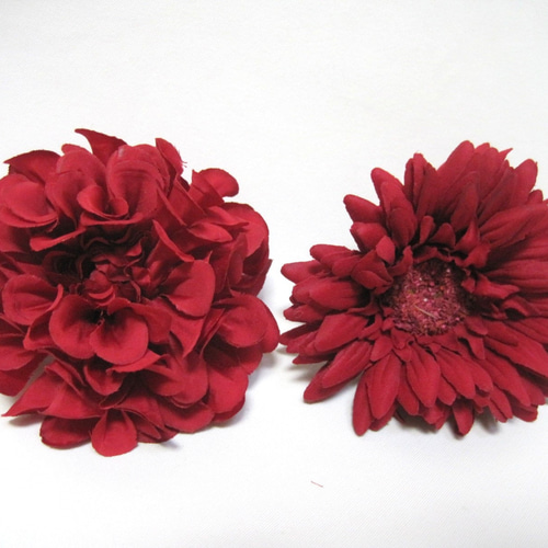 真紅のダリアのクラッチブーケ ブーケ Galleria Issyo 通販 16718542