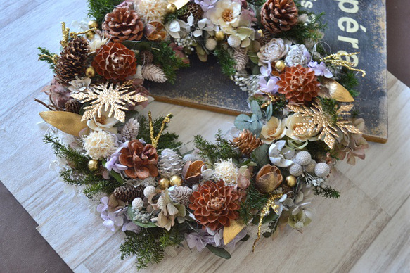 【送料半額キャンペーン】クリスマス＊大人ゴールドのwreath 3枚目の画像