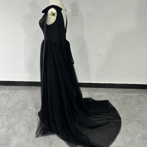 人気上昇！黒 Vネックドレス 背中見せ ソフトチュール 二次会/前撮り  