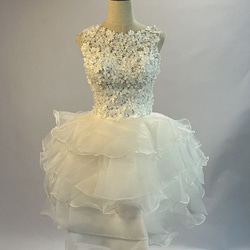 高品質！イブニングドレス ミディアムドレス ホワイト レース ノースリーブ ファスナーです 花モチーフ 可愛い 1枚目の画像