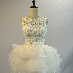 高品質！イブニングドレス ミディアムドレス ホワイト レース ノースリーブ ファスナーです 花モチーフ 可愛い 2枚目の画像