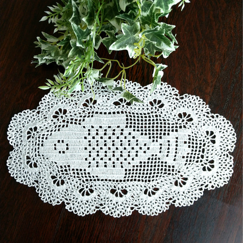 レース編み✻魚のドイリー✻テーブルウェア✻オーバル型✻アンティーク