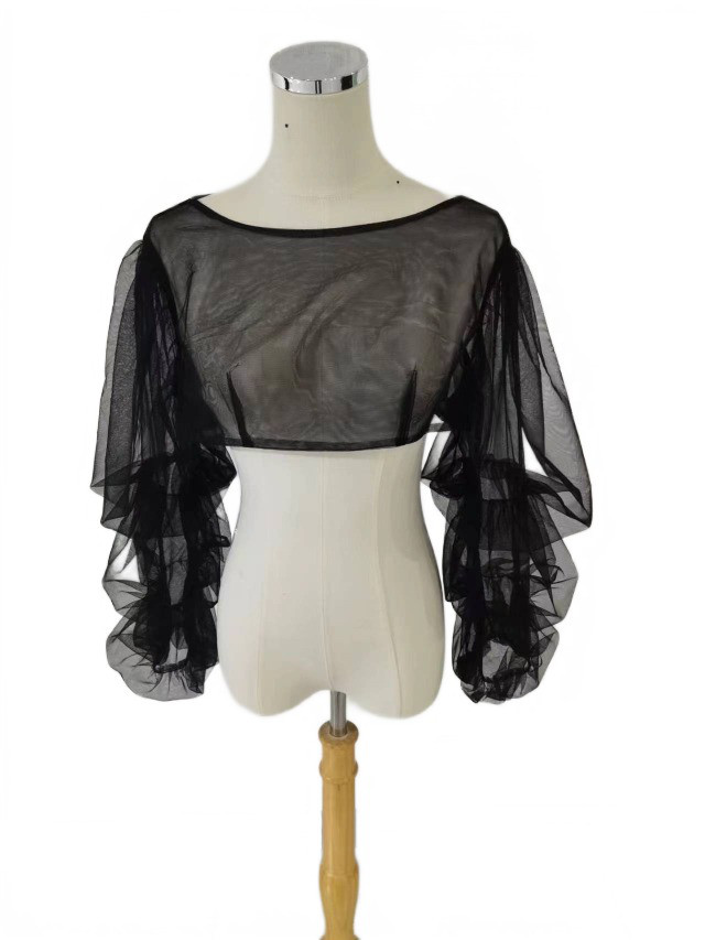 トップス  黒  くるみボタン  ラウンドネック  ブライダル  前撮り